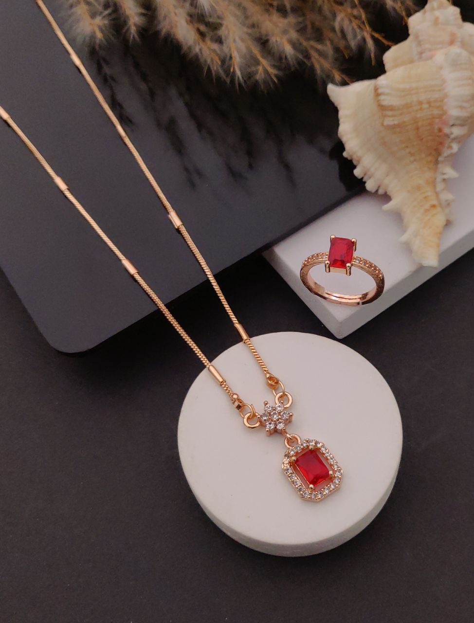 Royal red rectangle pendant & ring combo