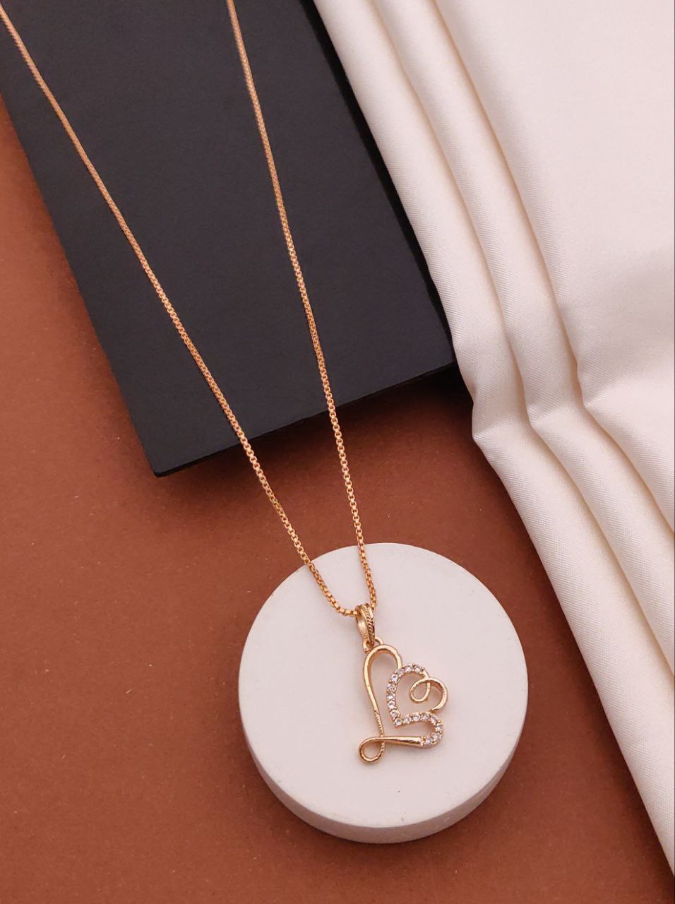 Rose Gold pendant-05