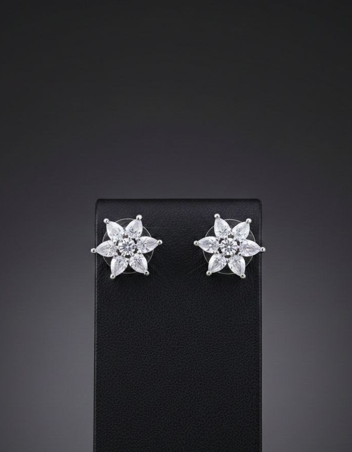 6 Petals Small Earrings