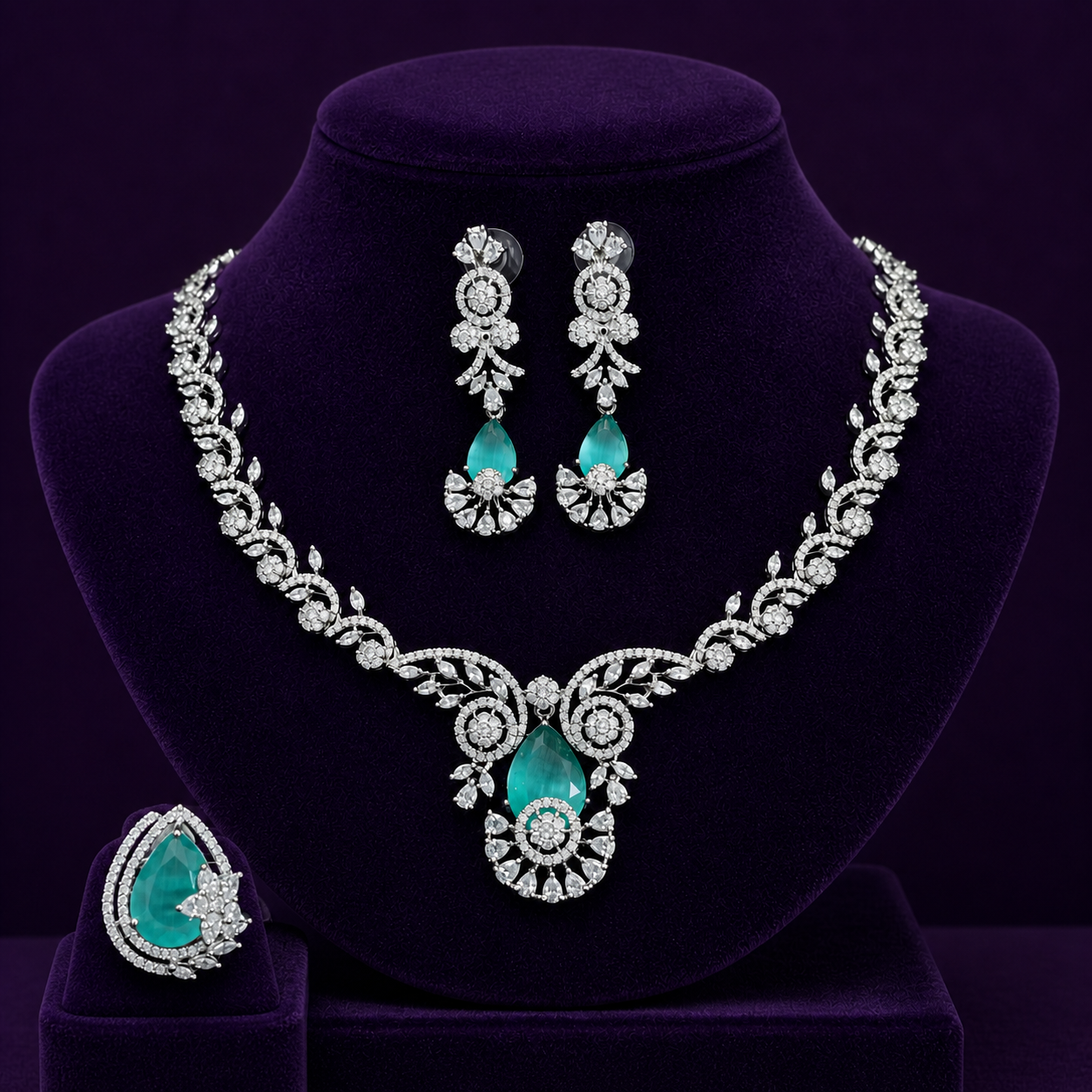 Emerald Leaf Enchantment Set With Ring